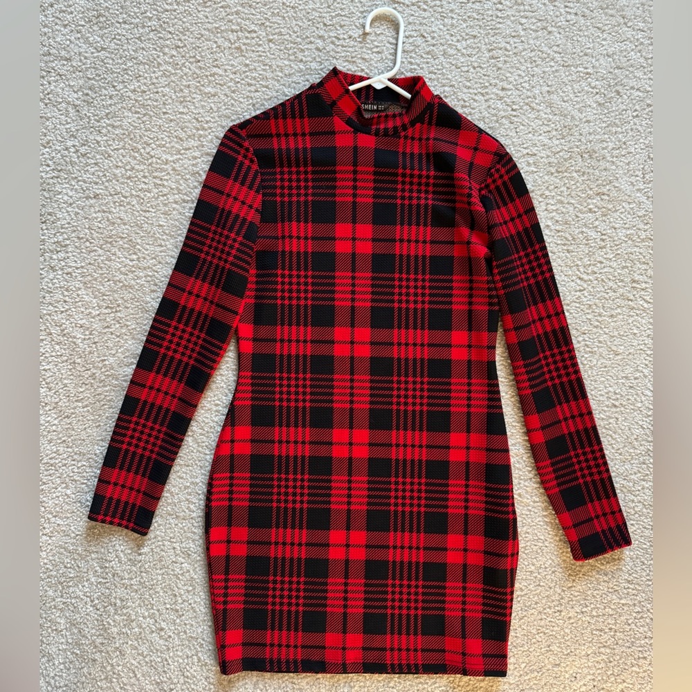 Red & Black Plaid Fitted Long Sleeve Dress